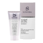 کرم ضد آفتاب بی رنگ SPF50 سانیورا مناسب انواع پوست 50 میلی لیتر